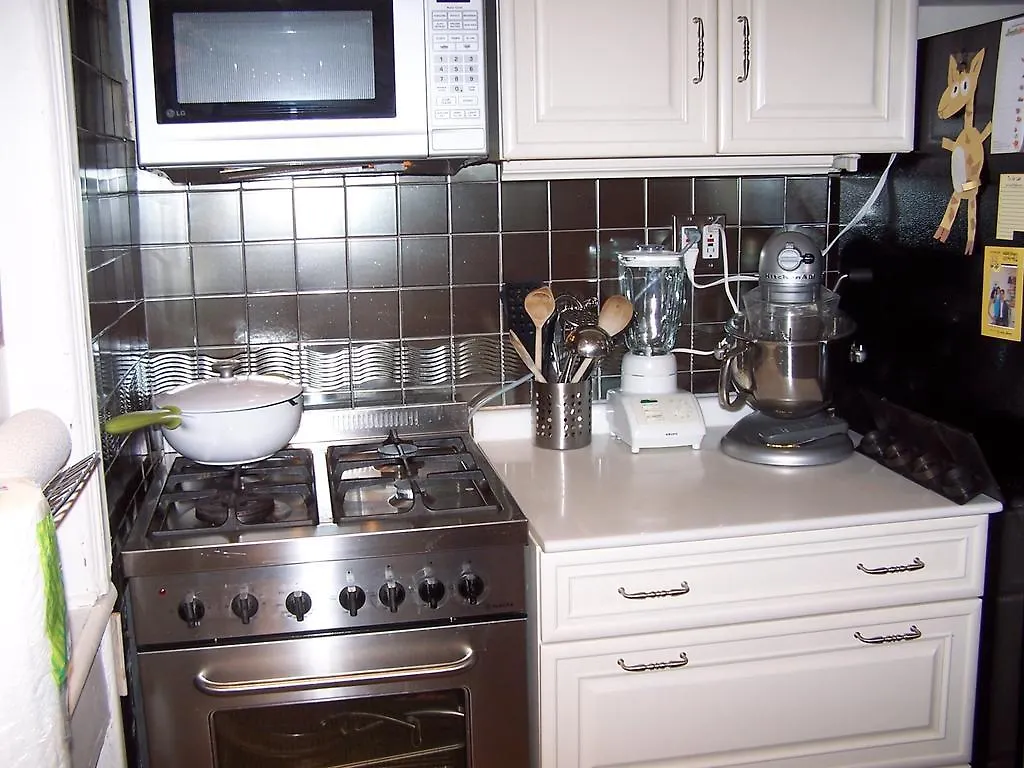 Brownstone Bed And No Breakfast Διαμέρισμα Νέα Υόρκη 0*,