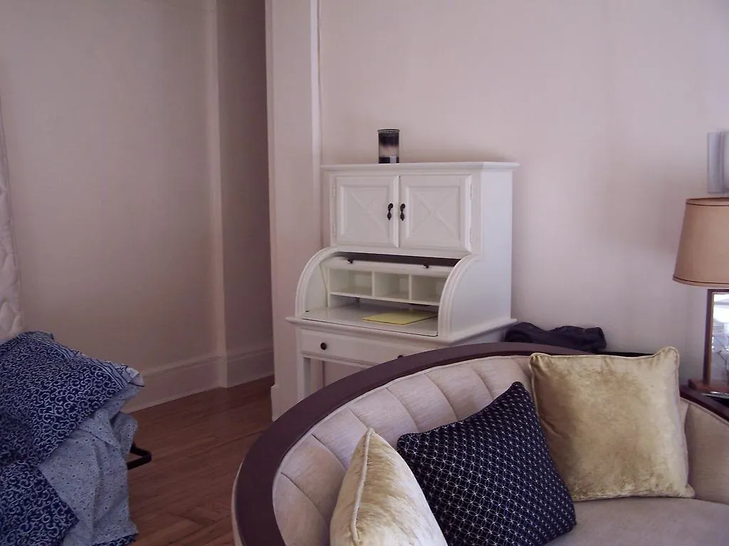 Ferienwohnung Brownstone Bed And No Breakfast New York