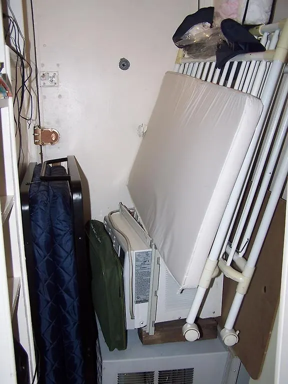 Apartment Ferienwohnung Brownstone Bed And No Breakfast New York USA
